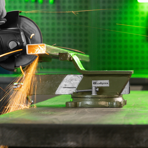 Тиски слесарные, 125 мм, стальные, поворотные Сибртех по ценам производителя в Краснодаре с доставкой по всей России