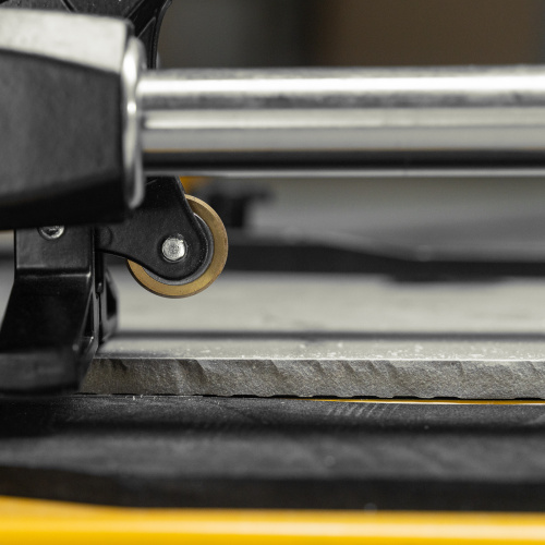 Плиткорез 600х14мм, цельнометал. напр., каретка на подш., стальная станина, рукоятка-пенал Denzel по ценам производителя в Краснодаре с доставкой по всей России