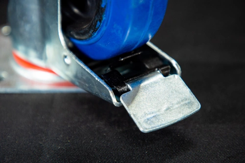 Колесо поворотное резина SRCLb 55 125 мм с тормозом (F) по ценам производителя в Краснодаре с доставкой по всей России