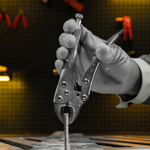 Зажим ручной, 180 мм, полукруглый захват Sparta по ценам производителя в Краснодаре с доставкой по всей России