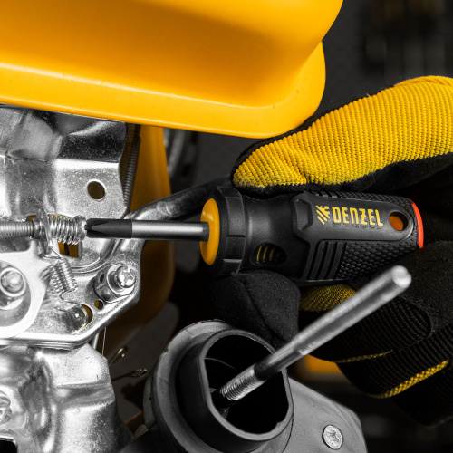 Набор отверток на полке, 8 шт., PH+SL, S2, 3к рукоятка Denzel по ценам производителя в Краснодаре с доставкой по всей России