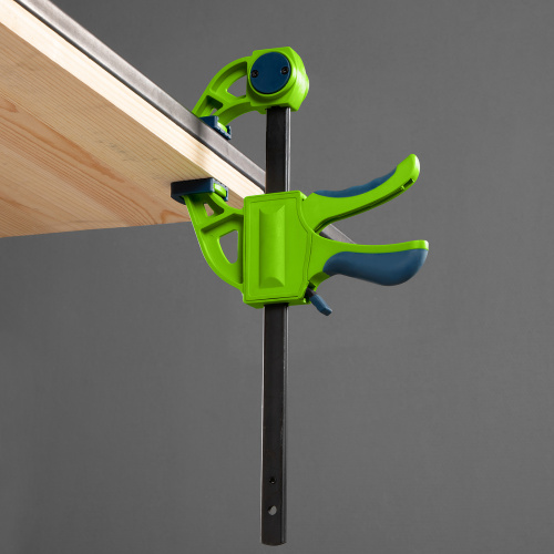 Струбцина F-образная, быстрозажимная, 150 х 70 х 360 мм, пластиковый корпус, фиксатор, двухкомпонентная рукоятка Сибртех по ценам производителя в Краснодаре с доставкой по всей России