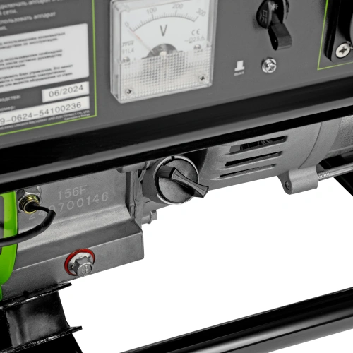 Генератор бензиновый БС-1200, 1 кВт, 230 В, четырехтактный, 5.5 л, ручной стартер Сибртех по ценам производителя в Краснодаре с доставкой по всей России