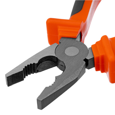 Плоскогубцы комбинированные Comfort, 200 мм, шлифованные, двухкомпонентные рукоятки Sparta по ценам производителя в Краснодаре с доставкой по всей России