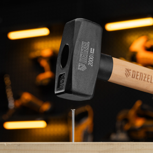 Кувалда, 2000 г, кованая головка, буковая рукоятка Denzel по ценам производителя в Краснодаре с доставкой по всей России