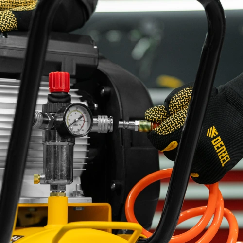 Компрессор воздушный рем. привод BCI 2100/50, 2,1 кВт, 50 литров, 400 л/мин Denzel по ценам производителя в Краснодаре с доставкой по всей России