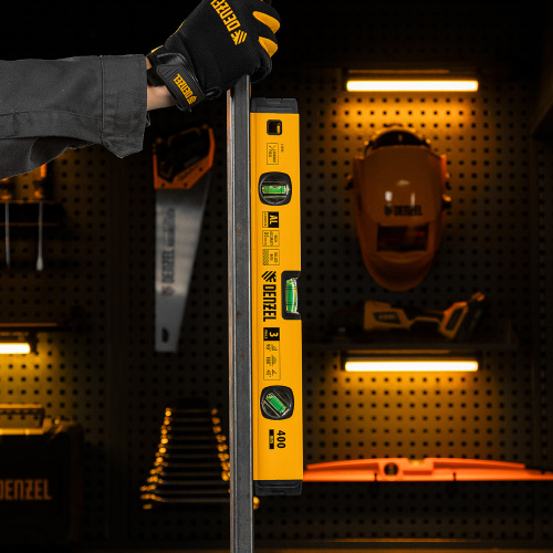 Уровень алюминиевый, магнит., фрезерованный, 3 глазка (1 зеркал.) 0,5 мм/м, 400 мм Denzel по ценам производителя в Краснодаре с доставкой по всей России