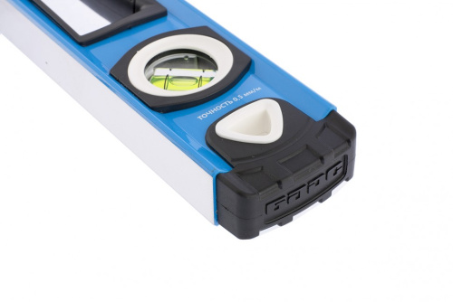 Уровень алюминиевый, двуручный, 800 мм, профиль 1,6 мм, фрезеров, ударопрочные заглушки, 3 глазка Барс по ценам производителя в Краснодаре с доставкой по всей России