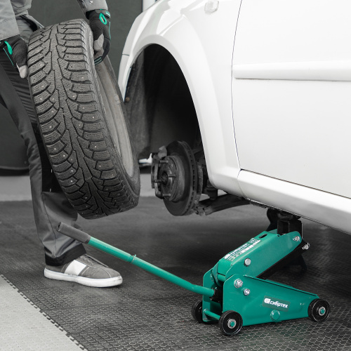 Домкрат гидравлический подкатной, 2,5 т, 148-387 мм, в пласт. кейсе Сибртех по ценам производителя в Краснодаре с доставкой по всей России