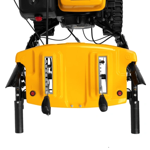 Бензиновая снегоуборочная машина SBL 711DT PRO, 420cc, гусеницы, эл.старт, блок. дифф. Denzel по ценам производителя в Краснодаре с доставкой по всей России