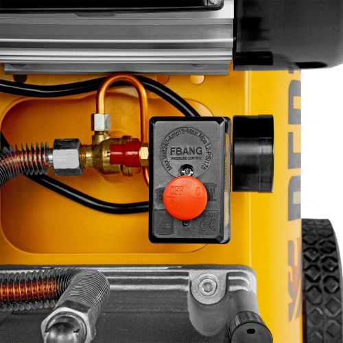 Компрессор воздушный рем. привод BCI 2100/50, 2,1 кВт, 50 литров, 400 л/мин Denzel по ценам производителя в Краснодаре с доставкой по всей России