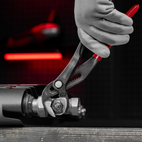 Клещи переставные 250 мм, кнопочный механизм, хром-ванадий, обливные рукоятки Matrix купить в Москве с доставкой по всей России | ProtosMarket.ru