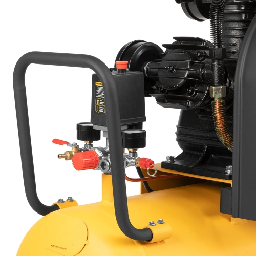 Компрессор воздушный BCW3000-T/100, ременный привод, 3.0 кВт, 100 литров, 520 л/мин Denzel по ценам производителя в Краснодаре с доставкой по всей России