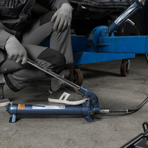 Растяжка гидравлическая, 10 т, набор из 17 предметов, 7 сменных насадок, в пластиковом кейсе на колесах Stels по ценам производителя в Краснодаре с доставкой по всей России