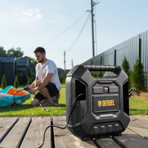 Компрессор воздушный DL1100 1.1 кВт, 180 л/мин, с набором аксессуаров Denzel по ценам производителя в Краснодаре с доставкой по всей России