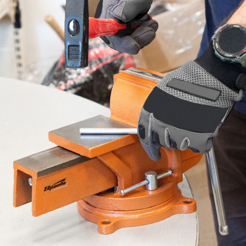 Тиски слесарные, 150 мм, поворотные, с наковальней Sparta по ценам производителя в Краснодаре с доставкой по всей России