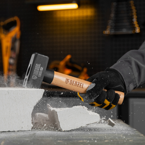 Кувалда, 1000 г, кованая головка, буковая рукоятка Denzel по ценам производителя в Краснодаре с доставкой по всей России