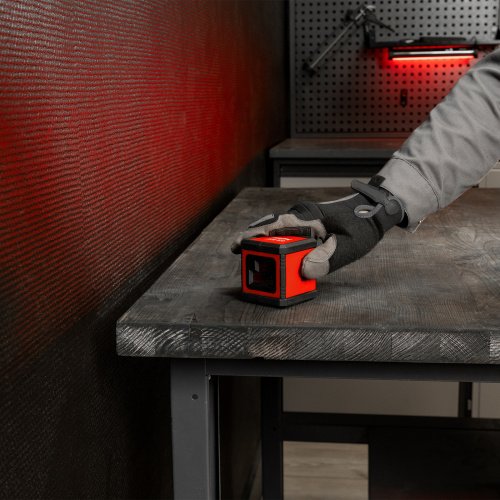 Лазерный уровень XQB RED Basic SET, 10 м, красный луч, батарейки, резьба 1/4" MTX по ценам производителя в Краснодаре с доставкой по всей России