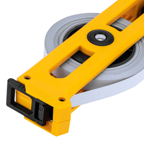 Рулетка геодезическая 20 м х 13 мм, открытый корпус, металлическая лента Denzel по ценам производителя в Краснодаре с доставкой по всей России
