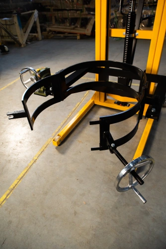 Штабелер-бочкокантователь гидравлический 0,35 т 1,94 м XILIN YTD-35 по ценам производителя в Краснодаре с доставкой по всей России