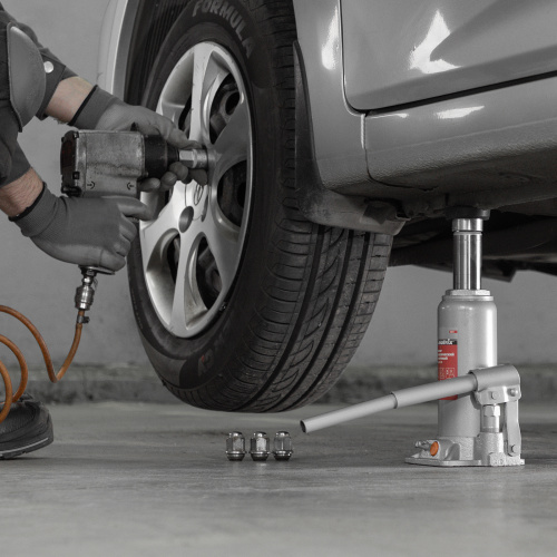 Домкрат гидравлический бутылочный, 6 т, h подъема 216-413 мм Matrix по ценам производителя в Краснодаре с доставкой по всей России