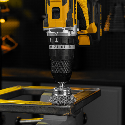 Набор щеток для дрели, 2 Плоские 50-75мм, 3 Чашки 25-50-75мм, шпилька,  нерж.вит. проволока Denzel по ценам производителя в Краснодаре с доставкой по всей России