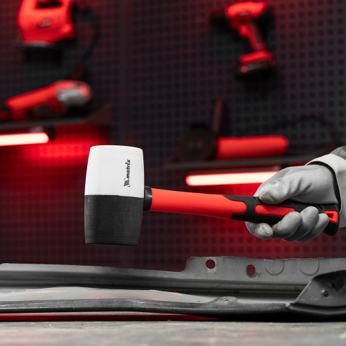 Киянка резиновая, 680 г, черно-белая резина, фибергласовая рукоятка Matrix по ценам производителя в Краснодаре с доставкой по всей России