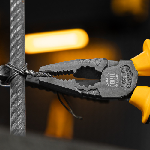 Плоскогубцы комбинированные 205 мм, трехкомпонентные рукоятки Denzel по ценам производителя в Краснодаре с доставкой по всей России