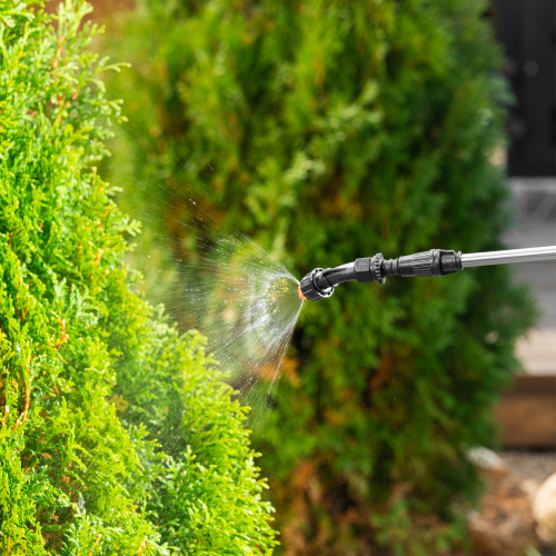 Опрыскиватель ранцевый аккумуляторный D-12LA, 12 л, 12 В, 8 Ач Denzel по ценам производителя в Краснодаре с доставкой по всей России