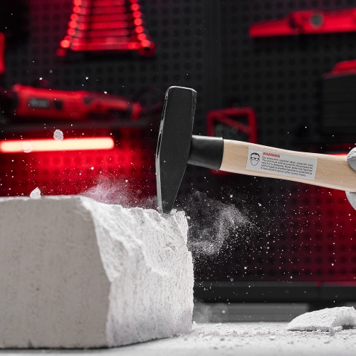 Молоток слесарный, 400 г, квадратный боек, деревянная рукоятка Matrix по ценам производителя в Краснодаре с доставкой по всей России