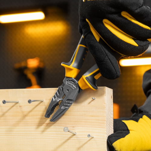 Плоскогубцы комбинированные 205 мм, трехкомпонентные рукоятки Denzel по ценам производителя в Краснодаре с доставкой по всей России