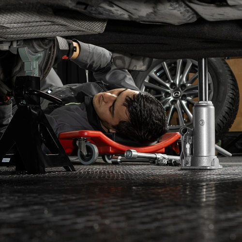 Домкрат гидравлический бутылочный, 3 т, высота подъема 194-372 мм, в пластиковый кейсе Matrix по ценам производителя в Краснодаре с доставкой по всей России