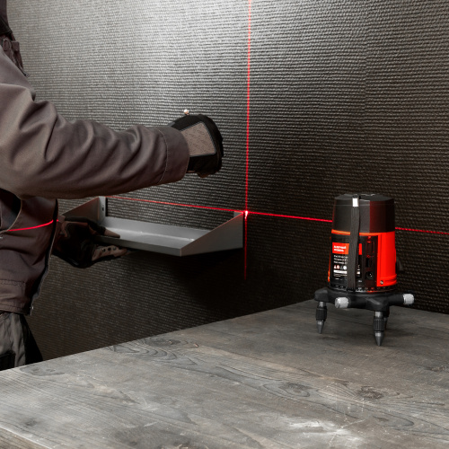 Лазерный уровень CRX-30R, 30 м, красный луч, батарейки, резьба 5/8" MTX по ценам производителя в Краснодаре с доставкой по всей России