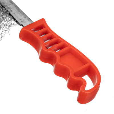 Щетка металлическая фосфатированная, пластиковая ручка Matrix по ценам производителя в Краснодаре с доставкой по всей России