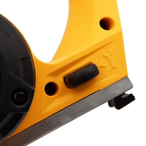 Рубанок электрический EP-82, 720 Вт, 82 мм Denzel по ценам производителя в Краснодаре с доставкой по всей России