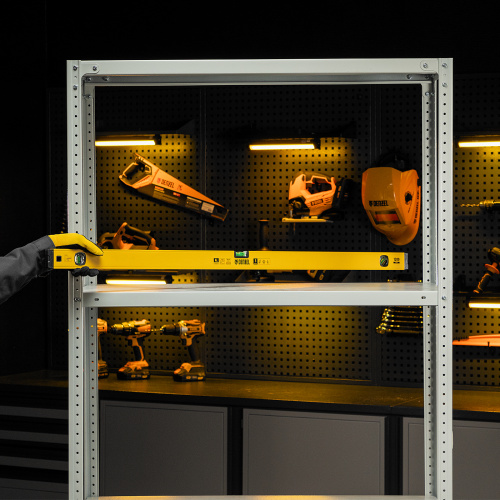 Уровень алюминиевый, магнит, фрезерованный, 3 глазка (1 зеркал.) 0,5 мм/м, 1200 мм Denzel по ценам производителя в Краснодаре с доставкой по всей России