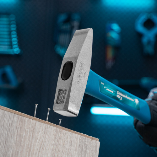 Молоток слесарный, 400 г, квадратный боек, фибергласовая обрезиненная рукоятка Gross по ценам производителя в Краснодаре с доставкой по всей России