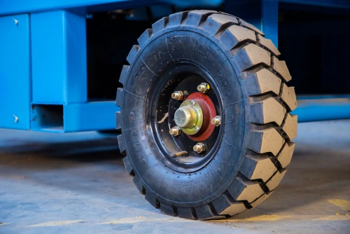 Подъемник ножничный передвижной аккумуляторный 500 кг, 12/14 м, 24/85 В/Ач TOR SJY-0,5-12 DC по ценам производителя в Краснодаре с доставкой по всей России