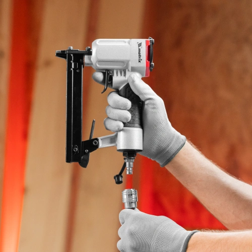 Степлер пневматический для прямоугольных скоб от 10 до 22 мм Matrix по ценам производителя в Краснодаре с доставкой по всей России