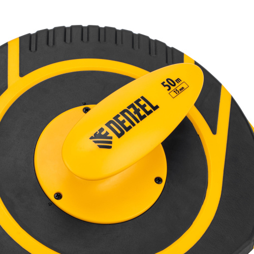 Рулетка геодезическая 50 м х 15 мм, закрытый корпус, фиберглассовая лента Denzel по ценам производителя в Краснодаре с доставкой по всей России