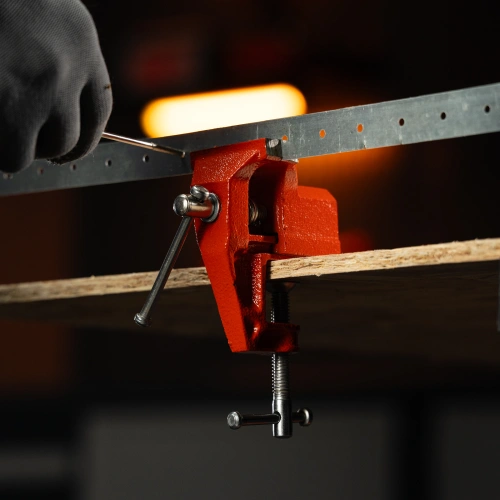 Тиски, 50 мм, крепление для стола Sparta по ценам производителя в Краснодаре с доставкой по всей России