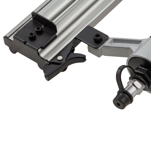 Нейлер пневматический для гвоздей от 10 до 50 мм Matrix по ценам производителя в Краснодаре с доставкой по всей России