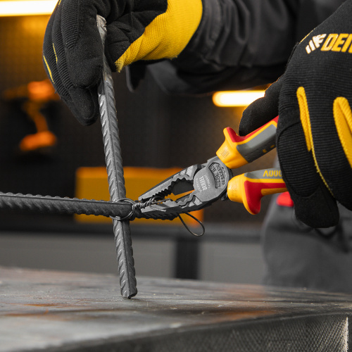 Плоскогубцы комбинированные, диэлектрические трехкомпонентные рукоятки до 1000 В, 180 мм Denzel по ценам производителя в Краснодаре с доставкой по всей России