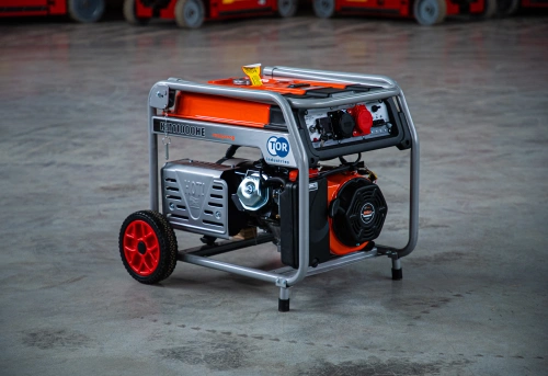 Генератор бензиновый 8,0 кВт 220В/380В с электростартером TOR KM11000HE по ценам производителя в Краснодаре с доставкой по всей России