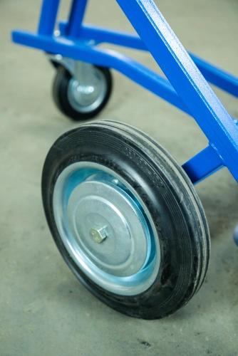 Тележка для баллонов пропан + кислород TOR ТГК-П, 2 баллона (250 резина + 160 поворотное) по ценам производителя в Краснодаре с доставкой по всей России