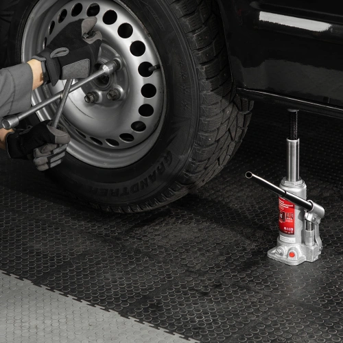 Домкрат гидравлический бутылочный, 4 т, высота подъема 194-372 мм, в пластиковый кейсе Matrix по ценам производителя в Краснодаре с доставкой по всей России