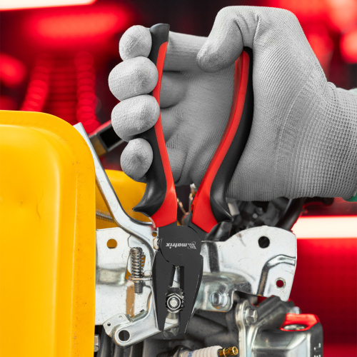 Плоскогубцы комбинированные Black Nickel, 180 мм, двухкомпонентные рукоятки Matrix по ценам производителя в Краснодаре с доставкой по всей России