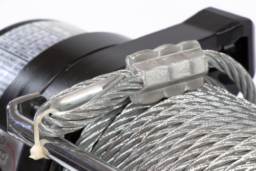 Лебедка автомобильная электрическая 4.5 т, 12 В Denzel по ценам производителя в Краснодаре с доставкой по всей России