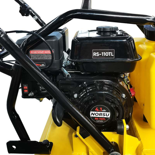 Виброплита бензиновая прямоходная NORSU RF-110TL (колесный комплект, бак для воды) по ценам производителя в Краснодаре с доставкой по всей России