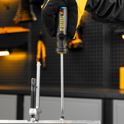 Отвертка, SL6x150 мм, S2, 3к рукоятка Denzel по ценам производителя в Краснодаре с доставкой по всей России